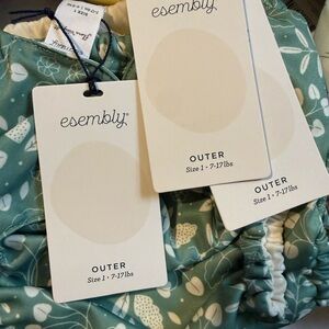 Esembly Green Floral Diaper Cover Size 1